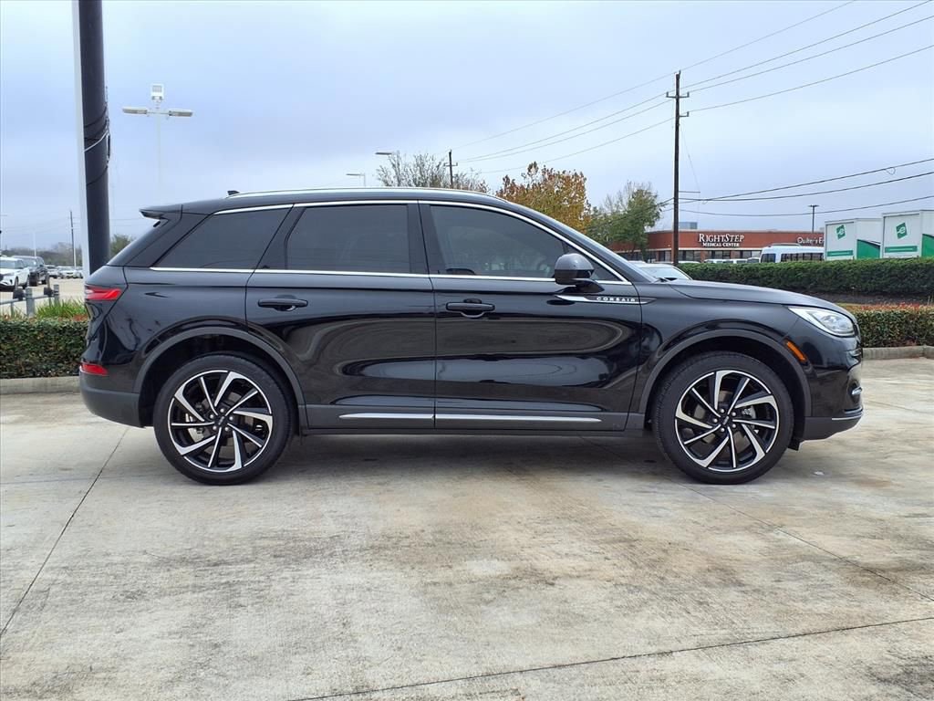 Certified 2024 Lincoln Corsair Reserve FWD image 7