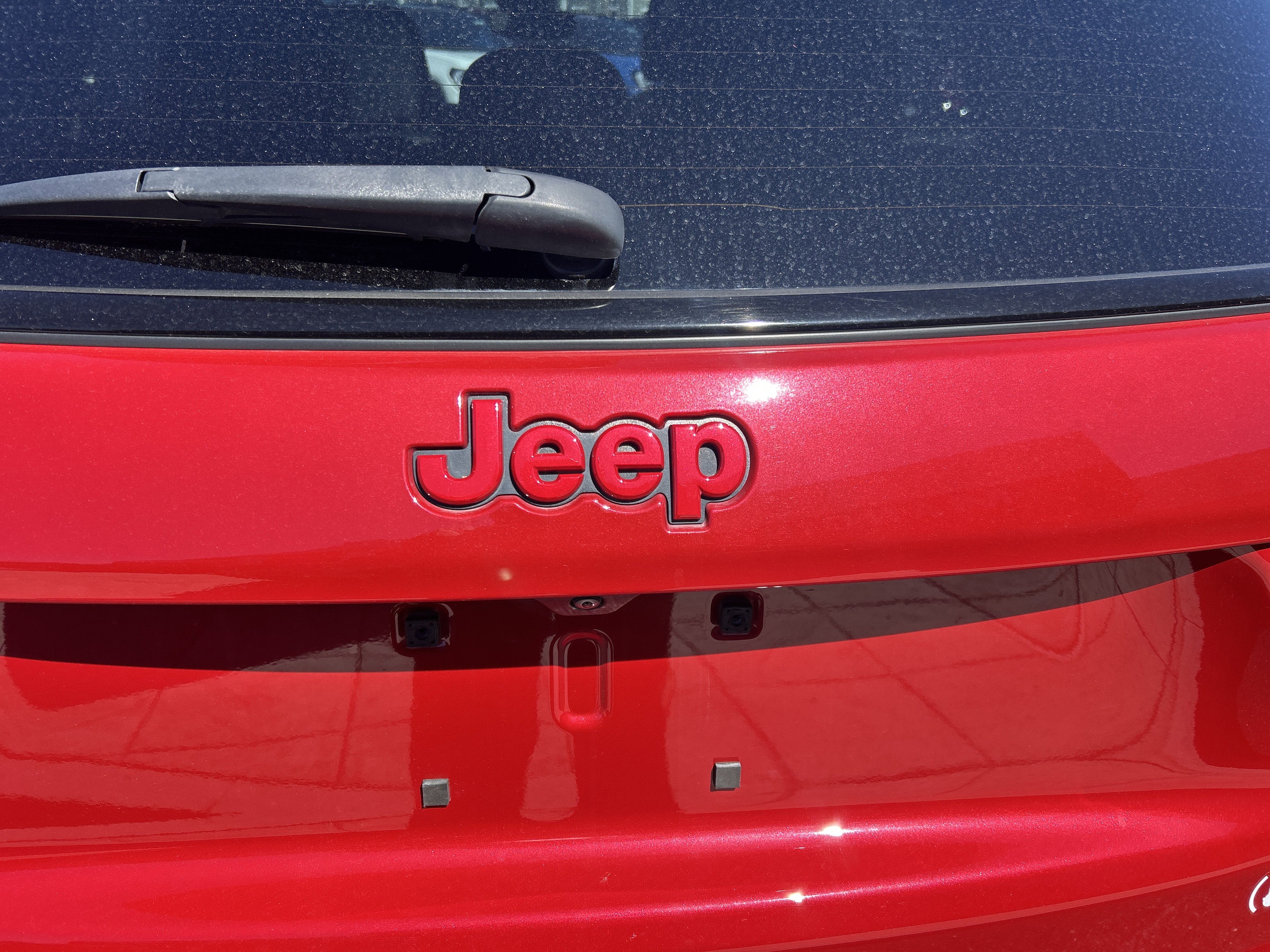 Used 2022 Jeep Compass Limited w/ (RED) Package AWD/4WD image 7