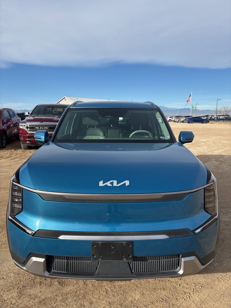 Certified 2024 Kia EV9 Wind image 8
