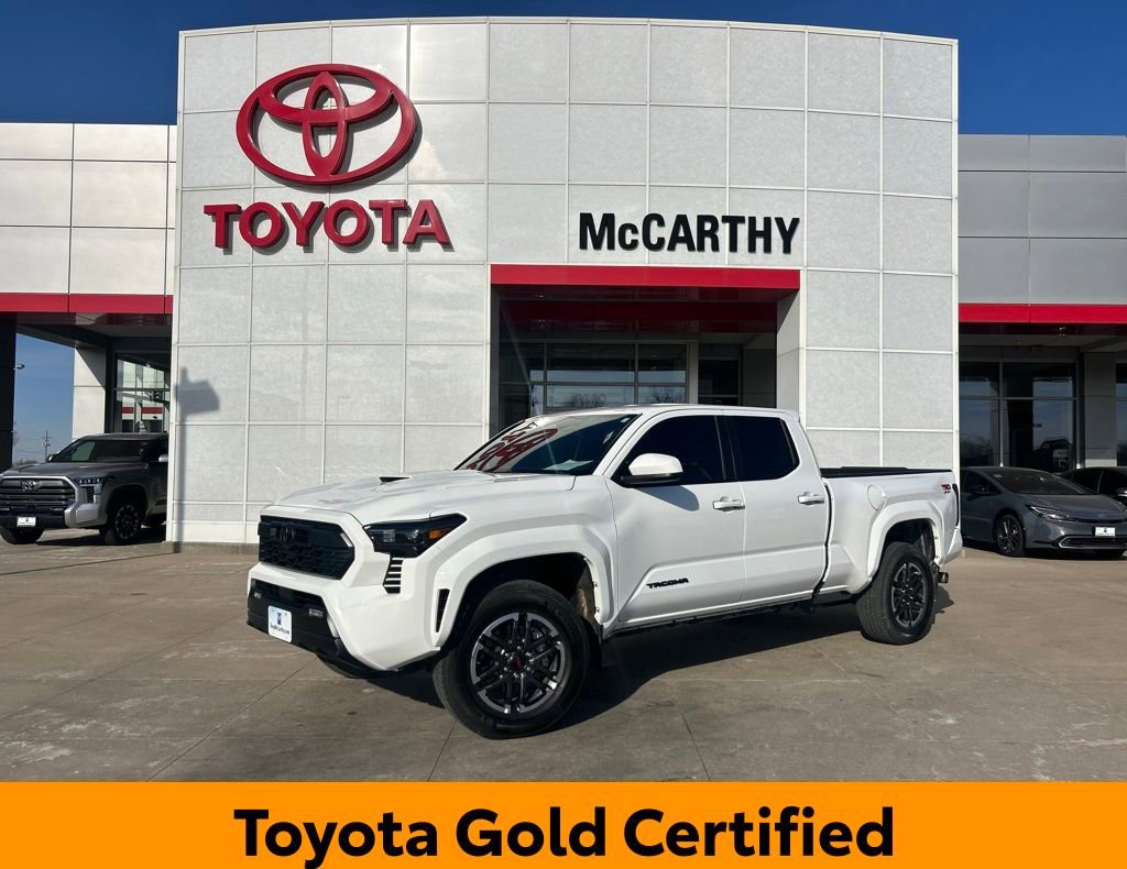 Certified 2024 Toyota Tacoma TRD Sport image 1