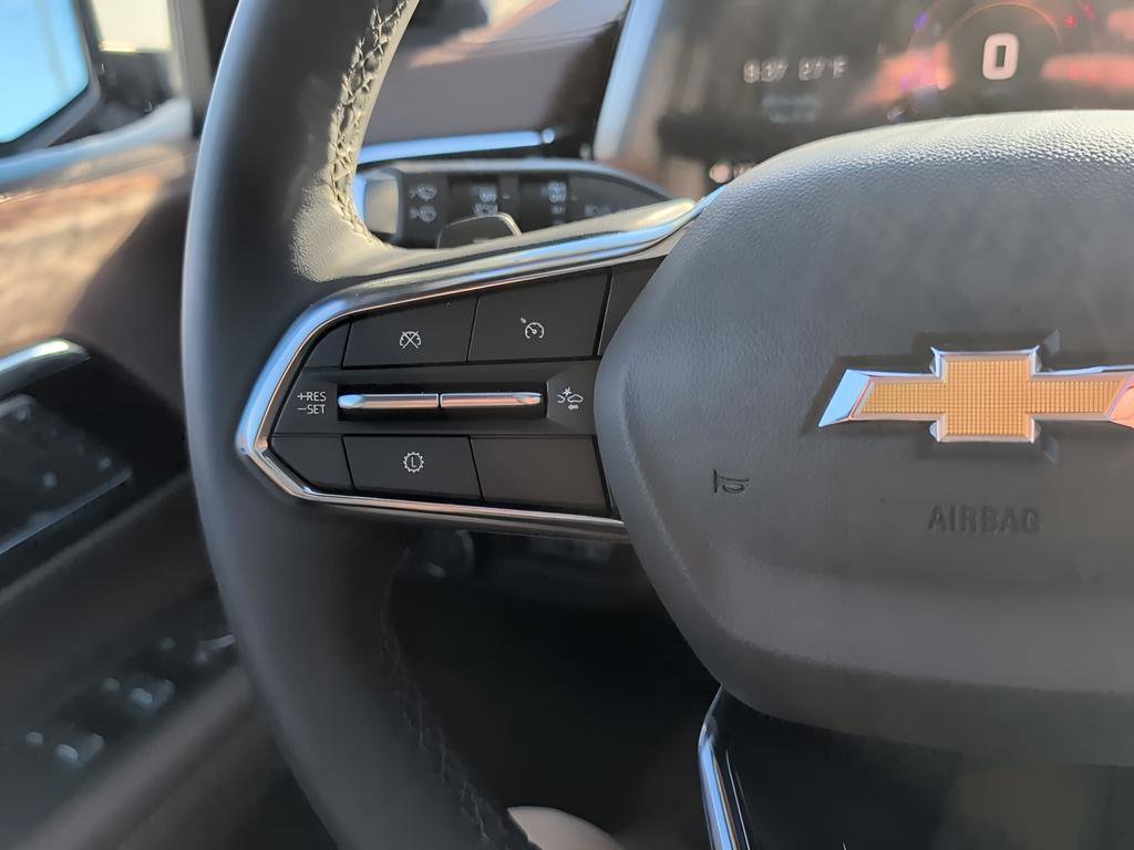 New 2026 Chevrolet Suburban High Country image 17