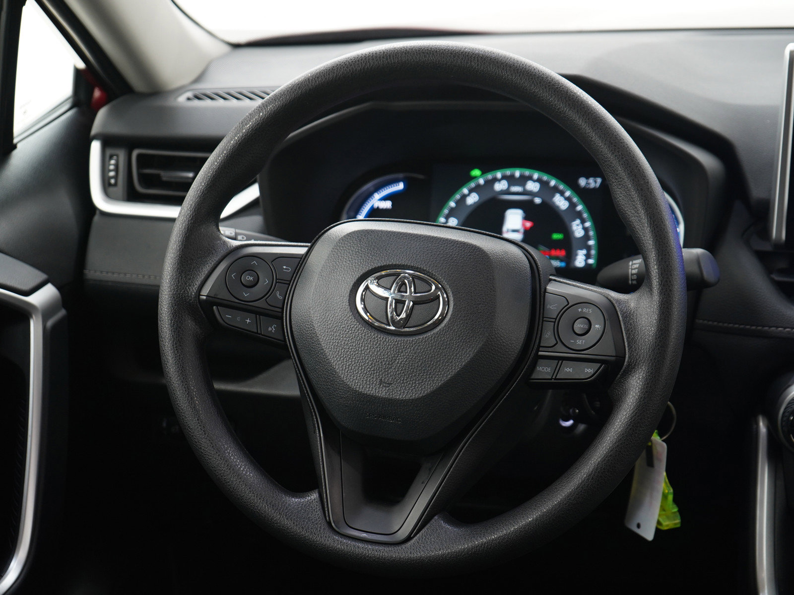 Used 2025 Toyota RAV4 LE AWD/4WD image 14