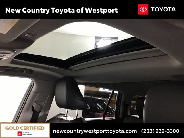 Certified 2022 Toyota Highlander XLE image 14