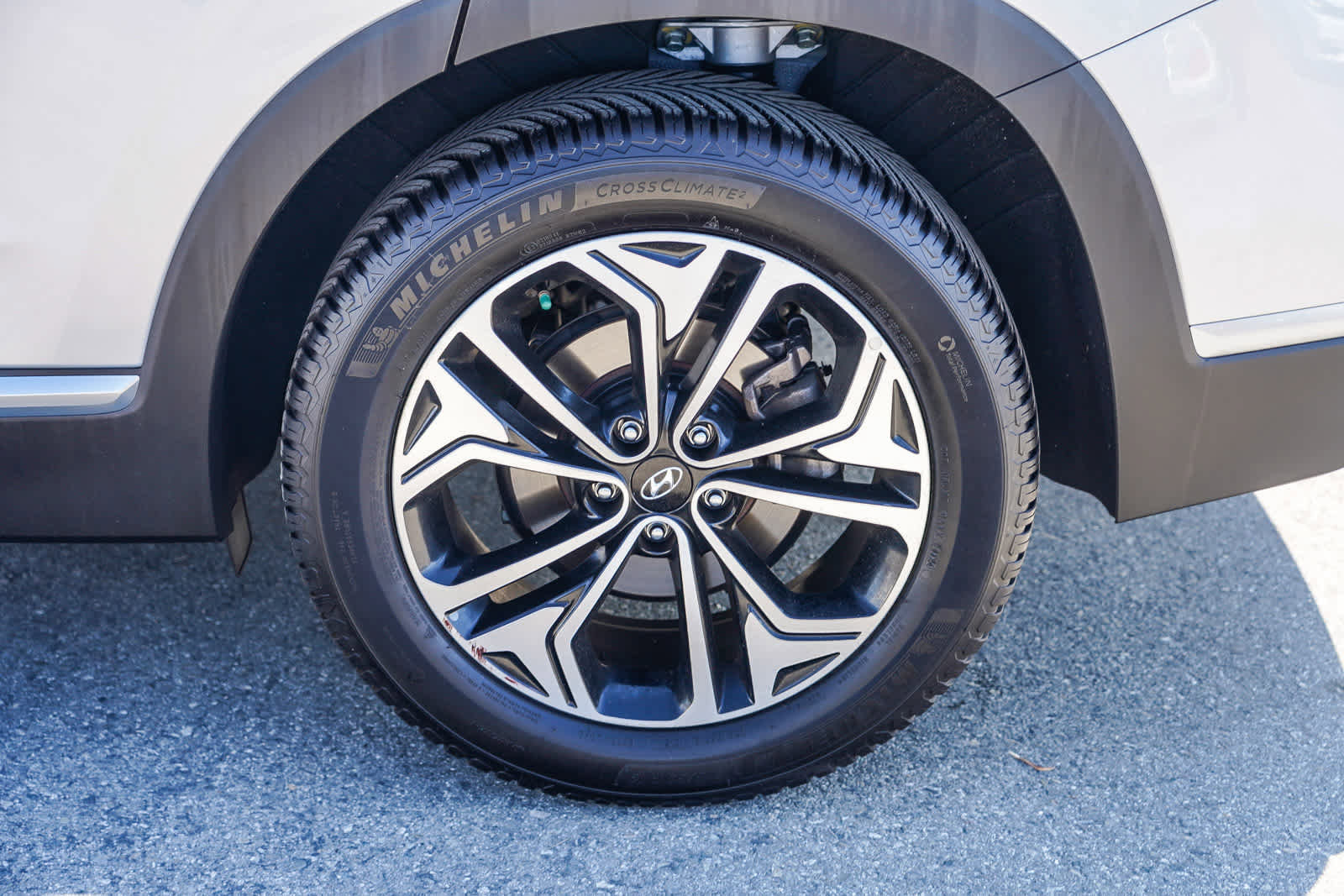 Used 2019 Hyundai Santa Fe FWD image 10