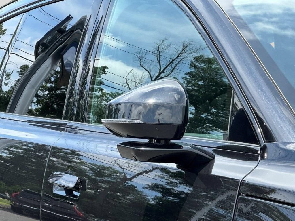 New 2025 Volvo EX90 Plus AWD/4WD image 4