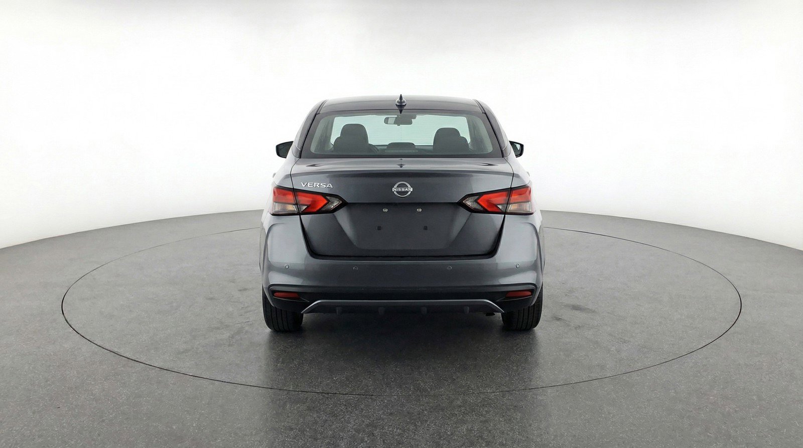 Used 2025 Nissan Versa SV image 7