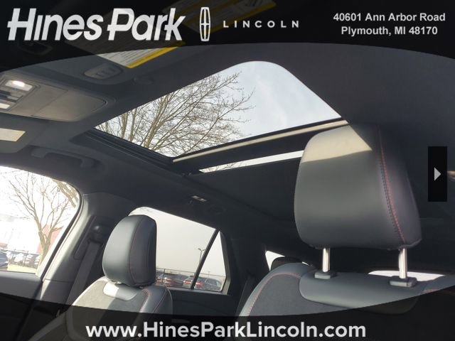 Used 2025 Ford Explorer ST w/ Sun And Sound Package image 12