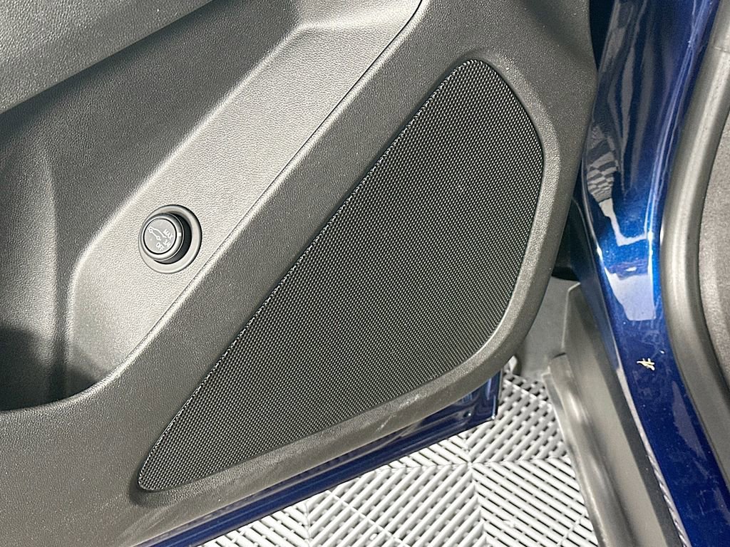 Used 2023 Chevrolet Equinox LT image 26