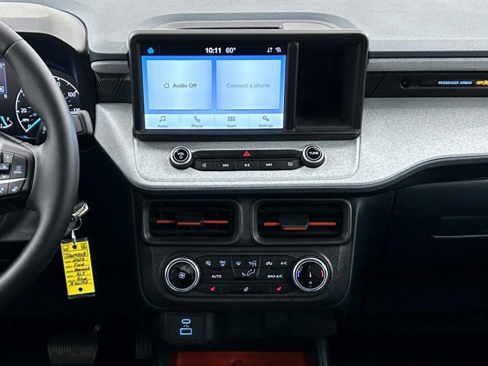 Used 2023 Ford Maverick XLT w/ Equipment Group 300A Standard AWD/4WD image 12