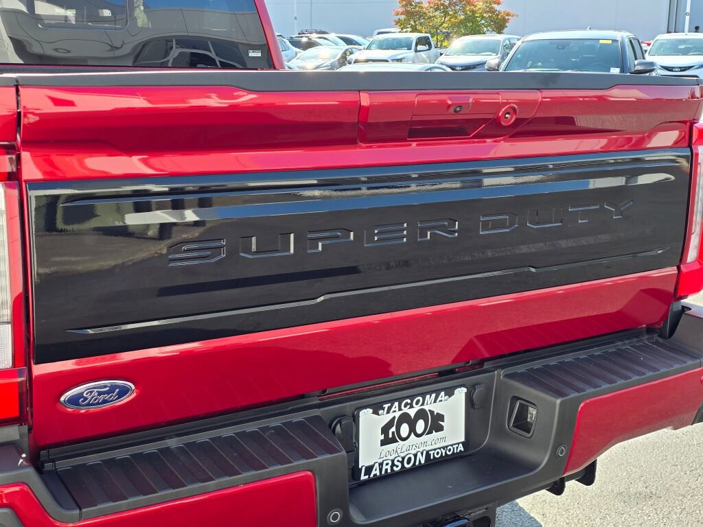 Used 2025 Ford F350 Platinum image 22