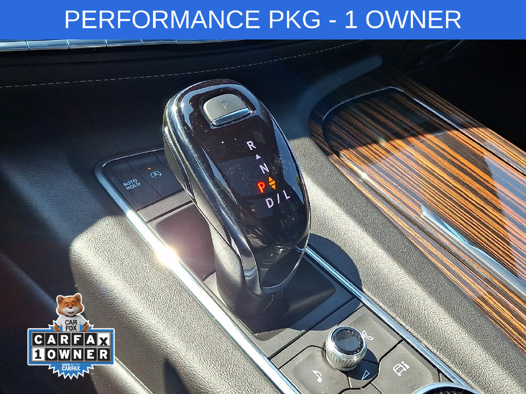 Used 2024 Cadillac Escalade Premium Luxury w/ Performance Package AWD/4WD image 15