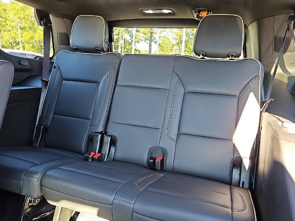 Used 2024 Chevrolet Tahoe Premier AWD/4WD image 11