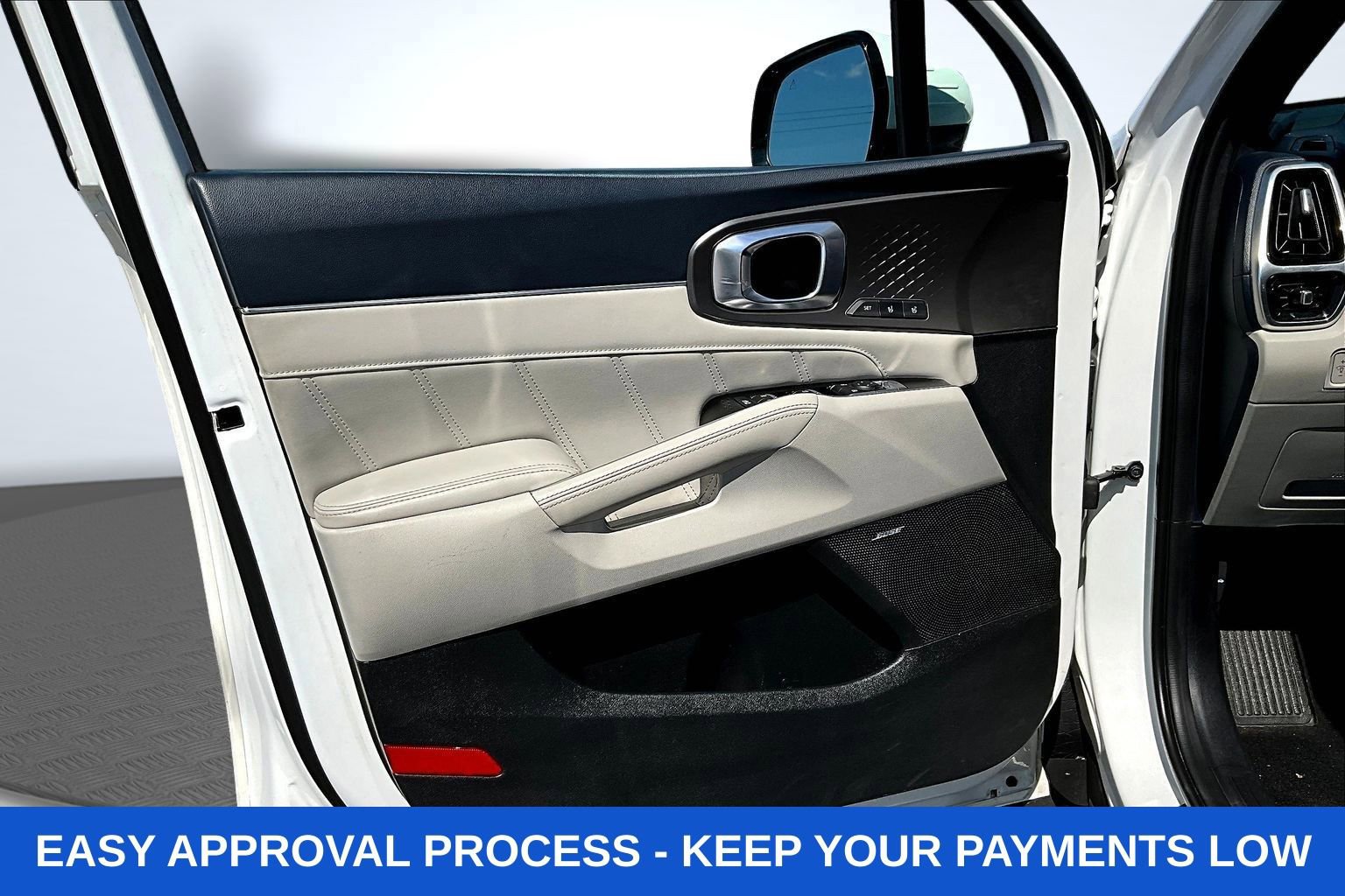 Used 2023 Kia Sorento SX Prestige image 26