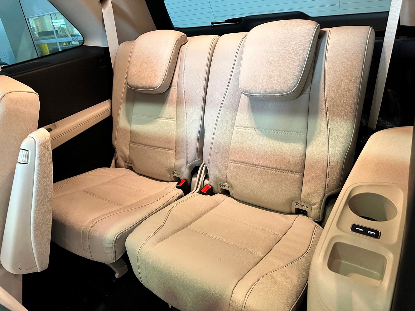 New 2026 Mercedes-Benz GLS 450 4MATIC image 15