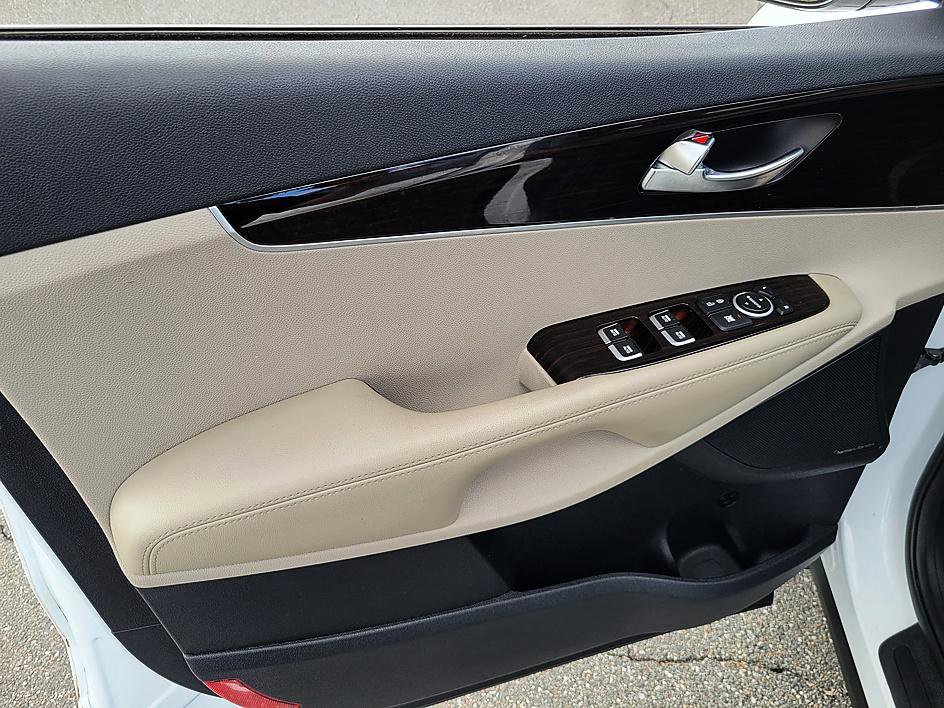 Used 2019 Kia Sorento EX w/ EX Premium Package image 9