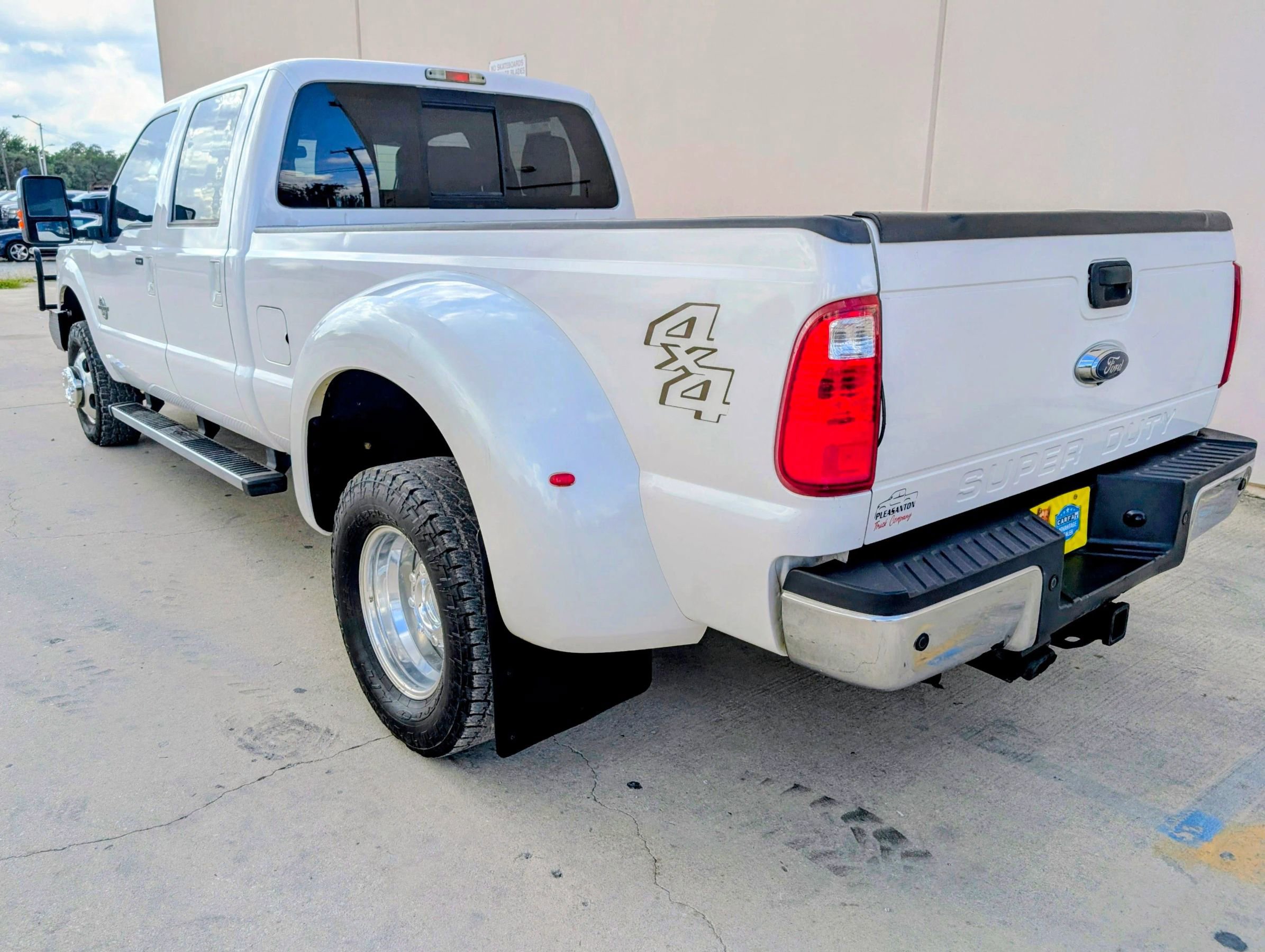 Used 2016 Ford F350 Lariat w/ Chrome Package image 6