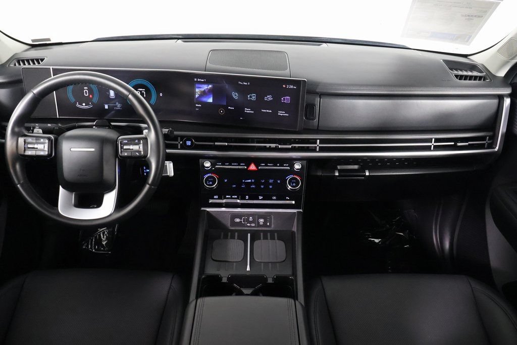 Used 2026 Hyundai Santa Fe SEL FWD image 8