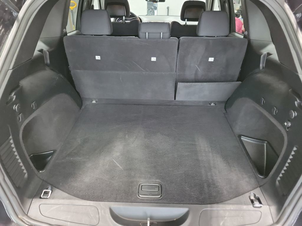 Used 2016 Jeep Grand Cherokee Laredo 75th Anniversary image 13