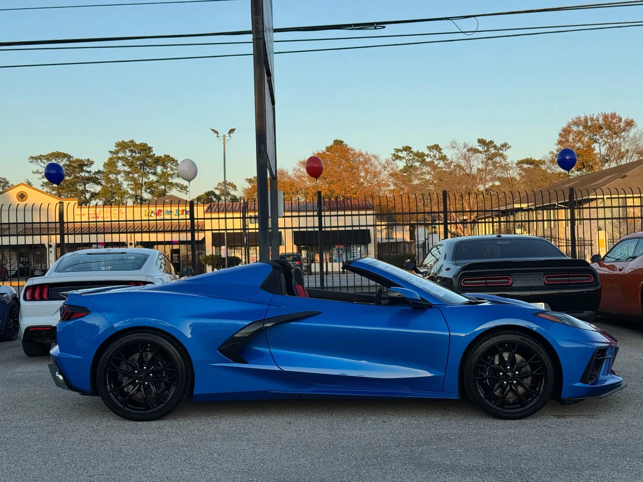 Used 2025 Chevrolet Corvette Stingray Premium Conv w/ Z51 Performance Package image 9