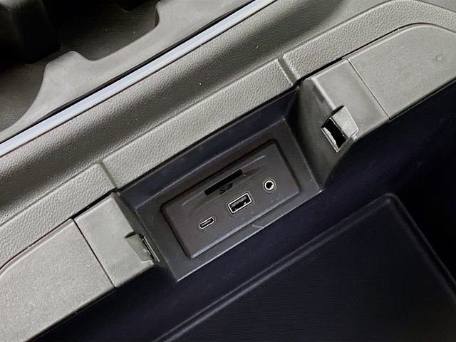 Used 2021 Chevrolet Silverado 1500 LT Trail Boss w/ Convenience Package II image 34