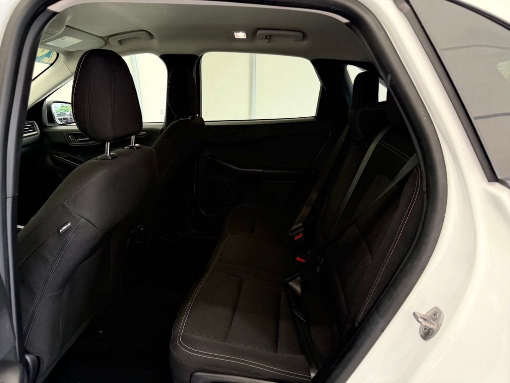 Used 2024 Ford Escape Active AWD/4WD image 19