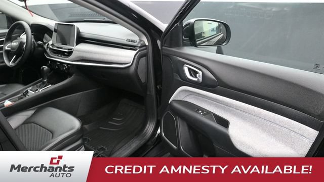 Used 2022 Jeep Compass Latitude AWD/4WD image 14