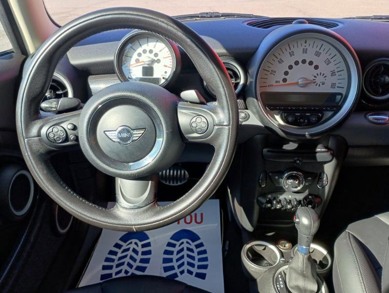 Used 2011 MINI Cooper S image 13