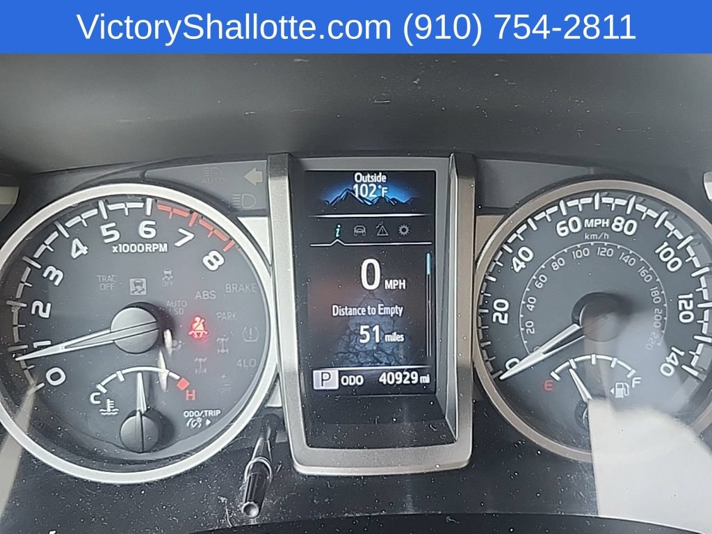 Used 2022 Toyota Tacoma SR5 AWD/4WD image 11