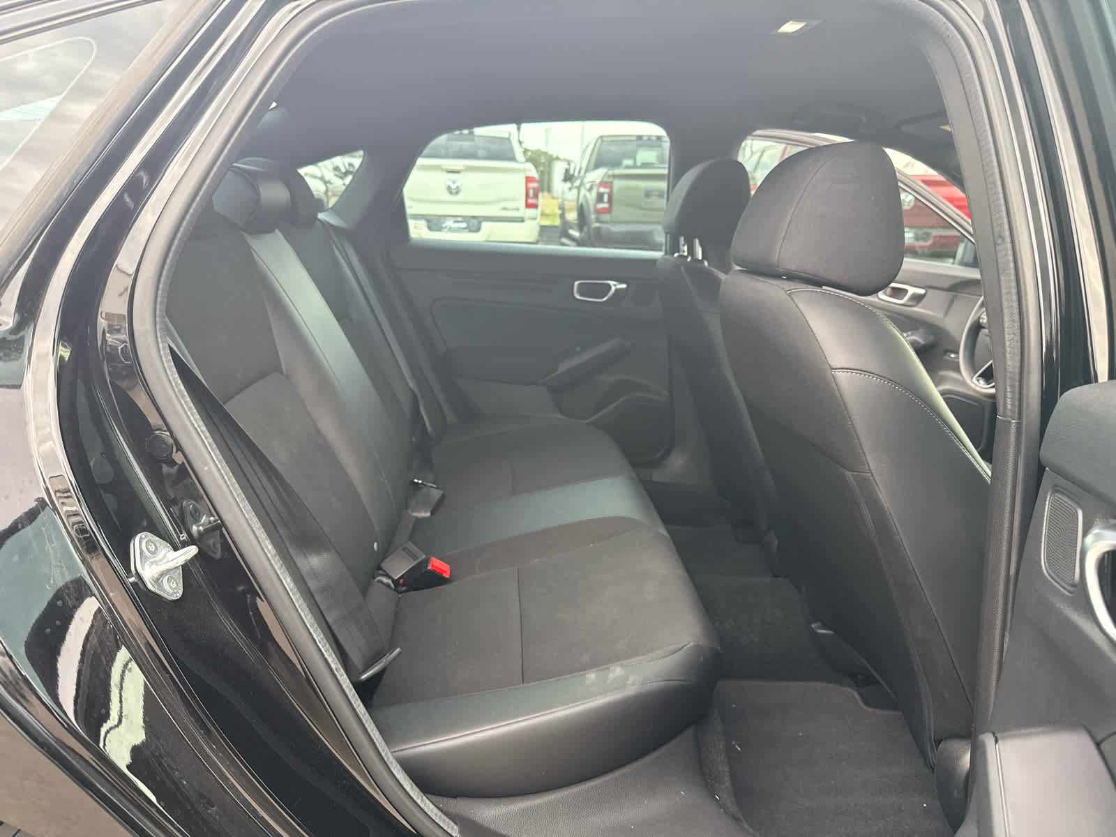 Used 2023 Honda Civic Sport image 9