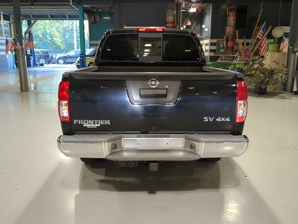 Used 2015 Nissan Frontier SV AWD/4WD image 12