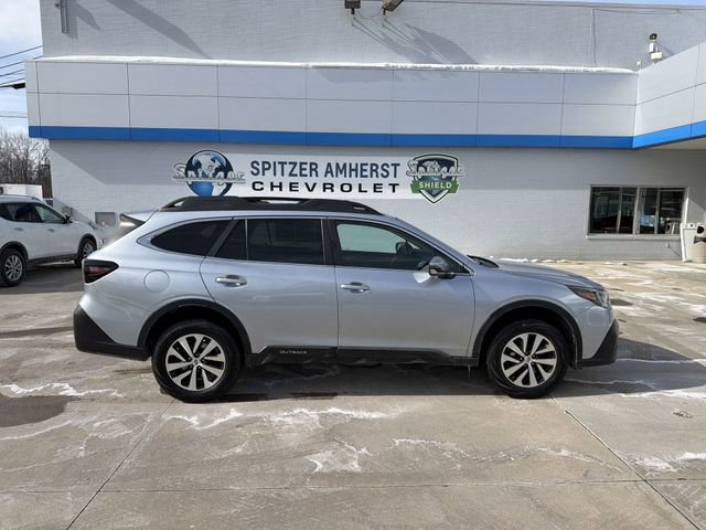 Used 2022 Subaru Outback Premium image 11