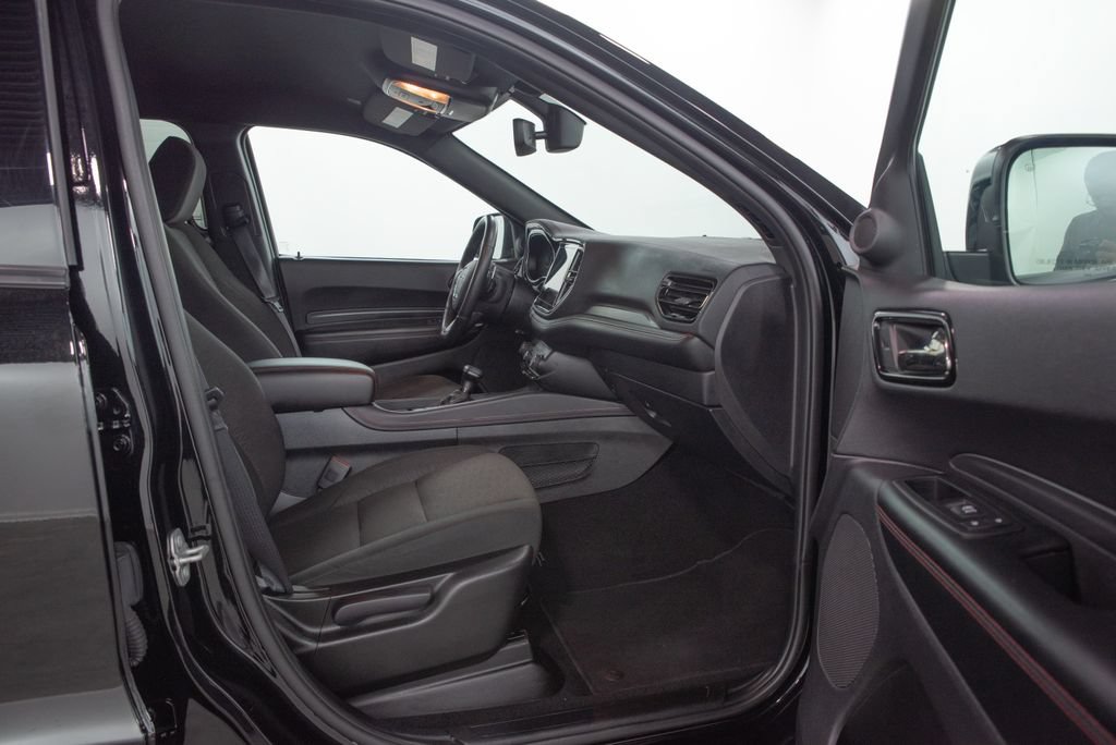 Used 2025 Dodge Durango GT AWD/4WD image 19