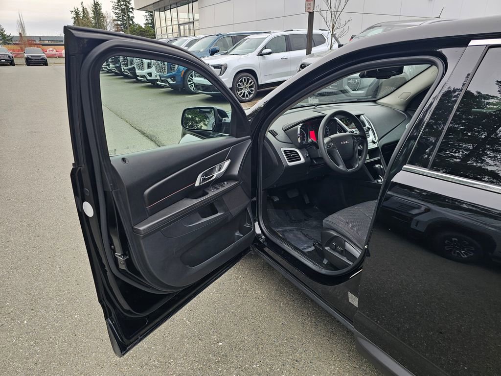 Used 2017 GMC Terrain SLE image 49