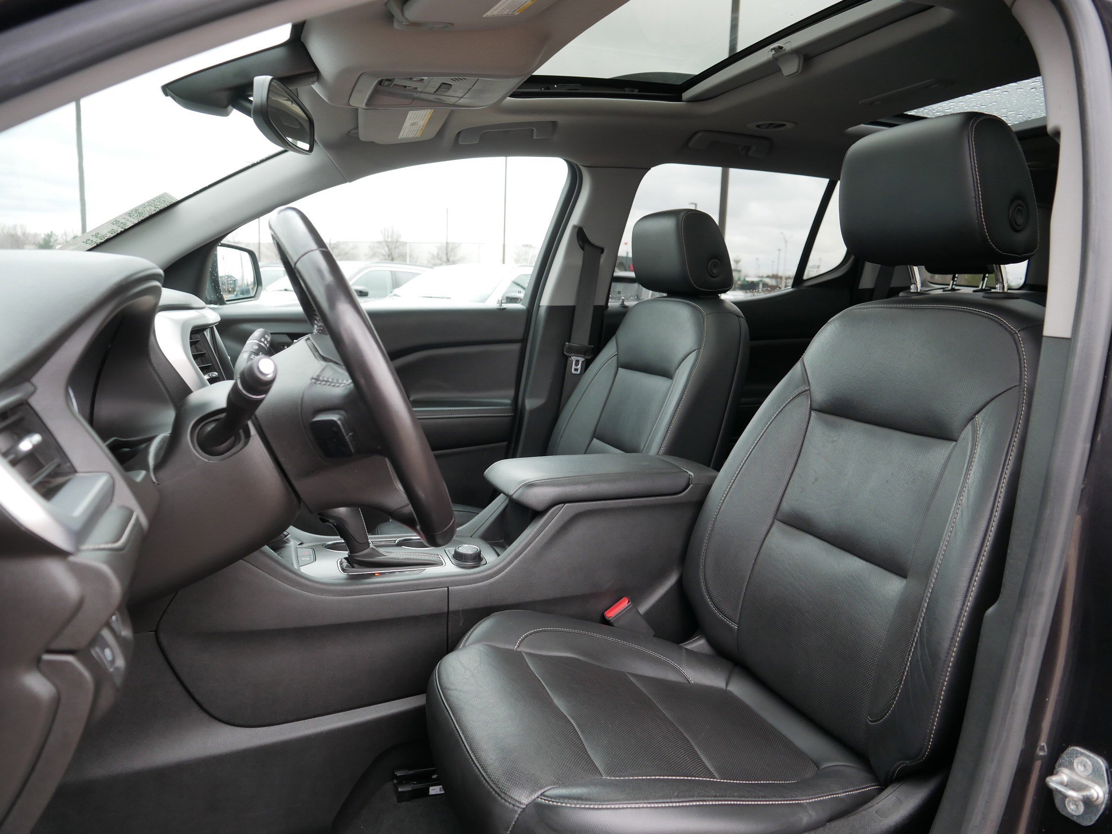 Used 2018 GMC Acadia SLT image 35