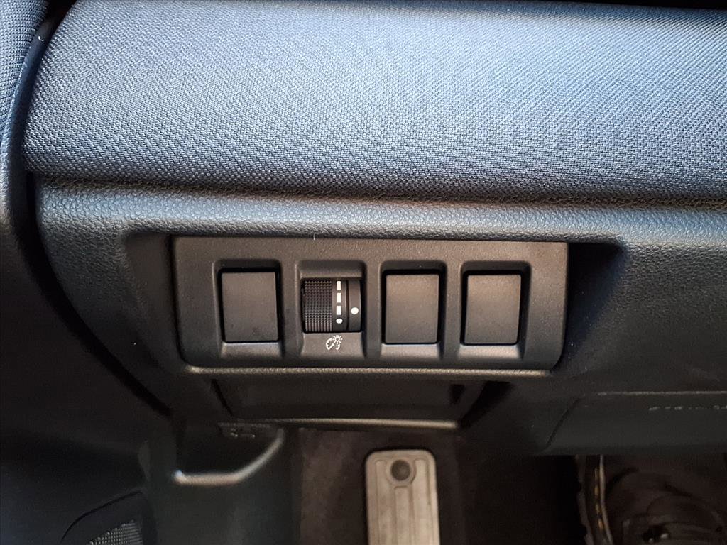 Certified 2025 Subaru Outback Premium image 8