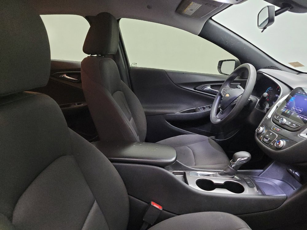 Used 2021 Chevrolet Malibu LS image 21