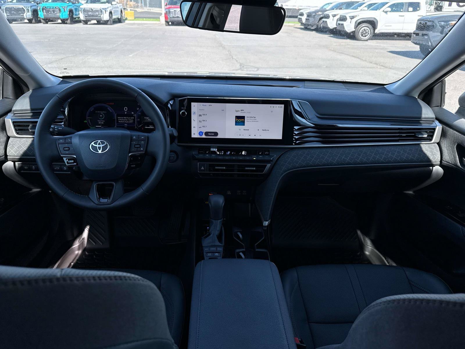 Used 2026 Toyota Camry XLE FWD image 14