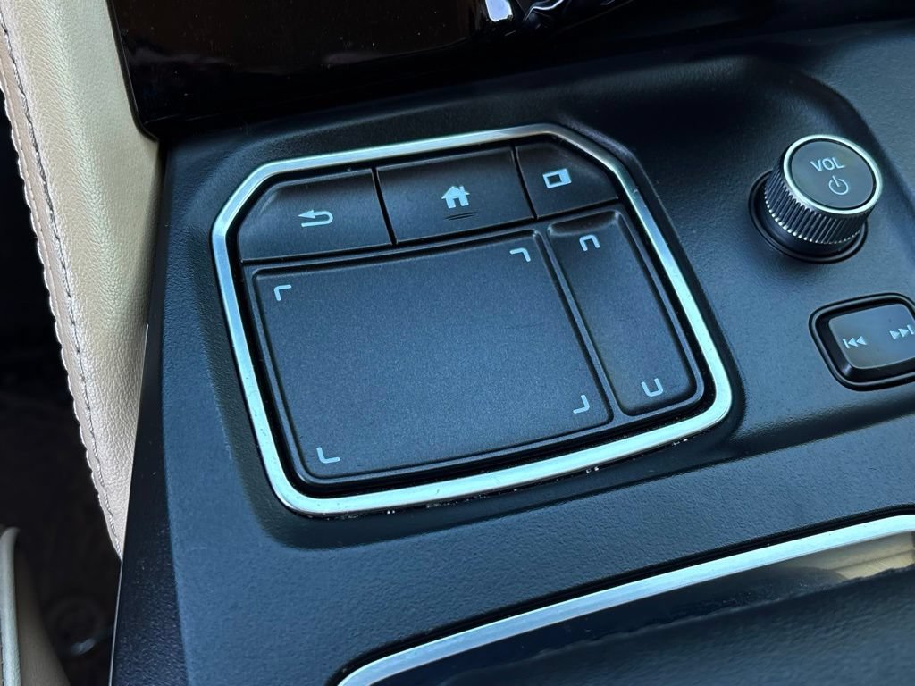 Used 2024 Acura MDX SH-AWD w/ Advance Package image 28