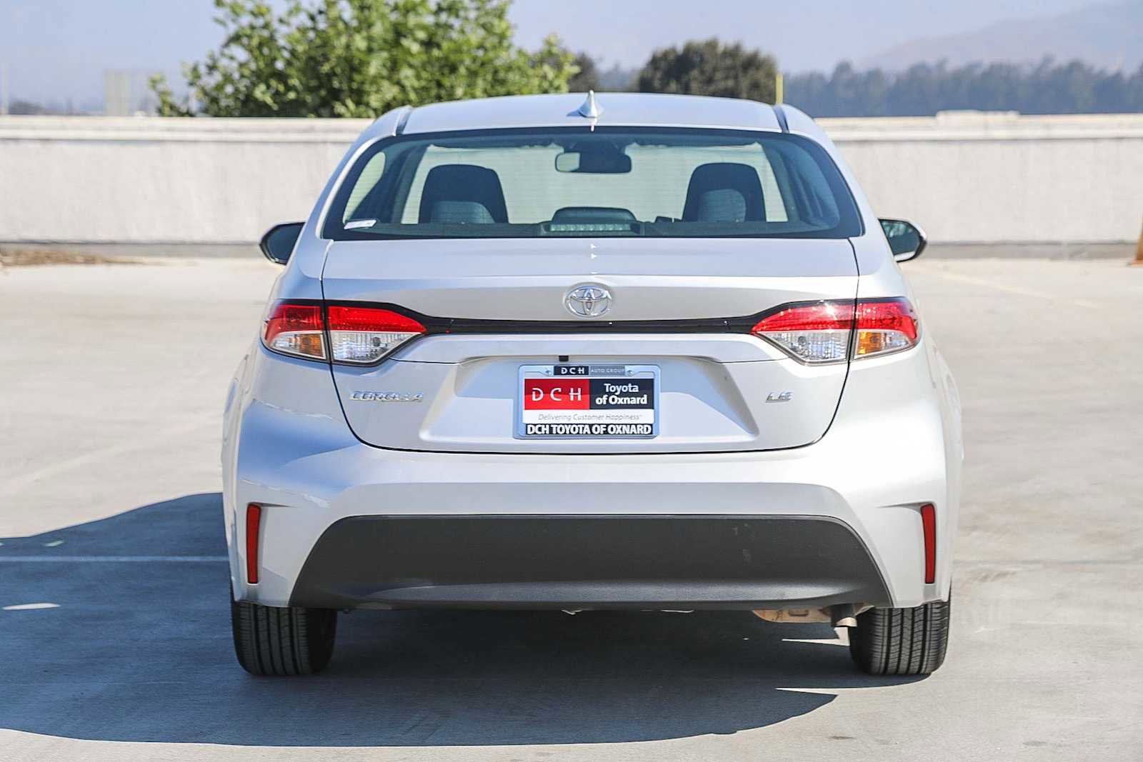 Used 2023 Toyota Corolla LE image 6