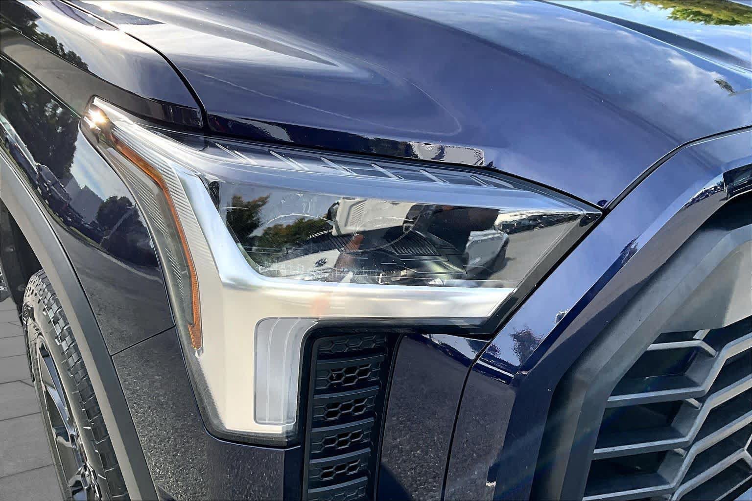 Used 2024 Toyota Tundra Limited w/ TRD Off-Road Package AWD/4WD image 27