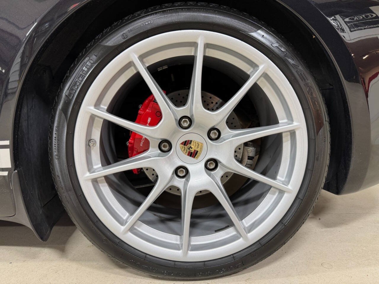 Used 2011 Porsche Boxster Spyder RWD image 13
