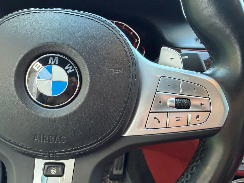 Used 2022 BMW 740i xDrive w/ M Sport Package image 18