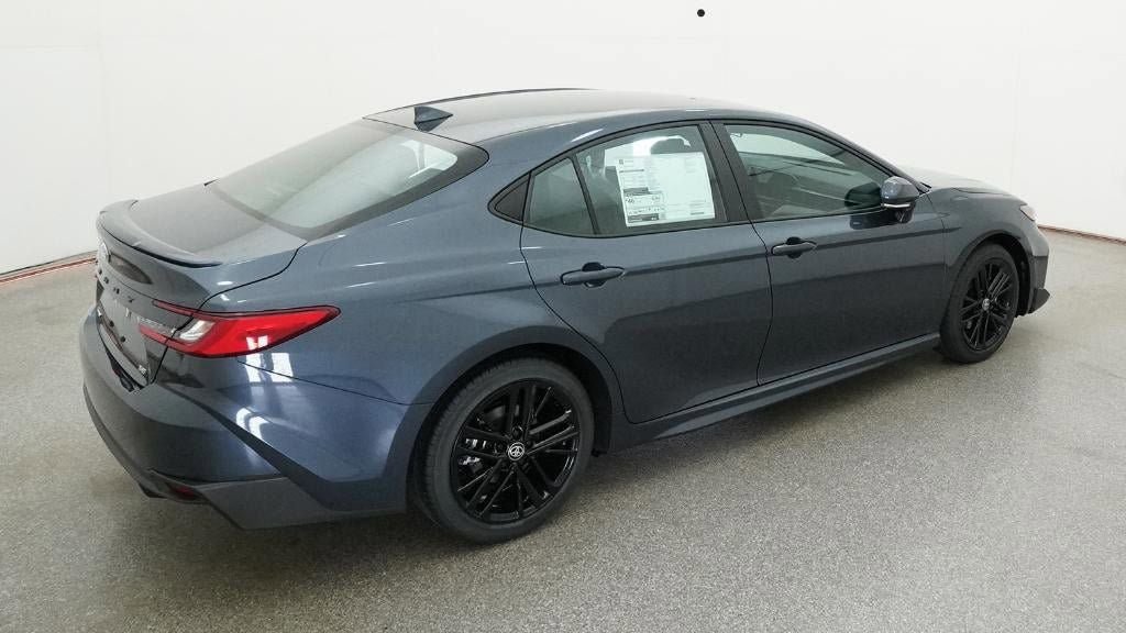 New 2026 Toyota Camry SE image 9
