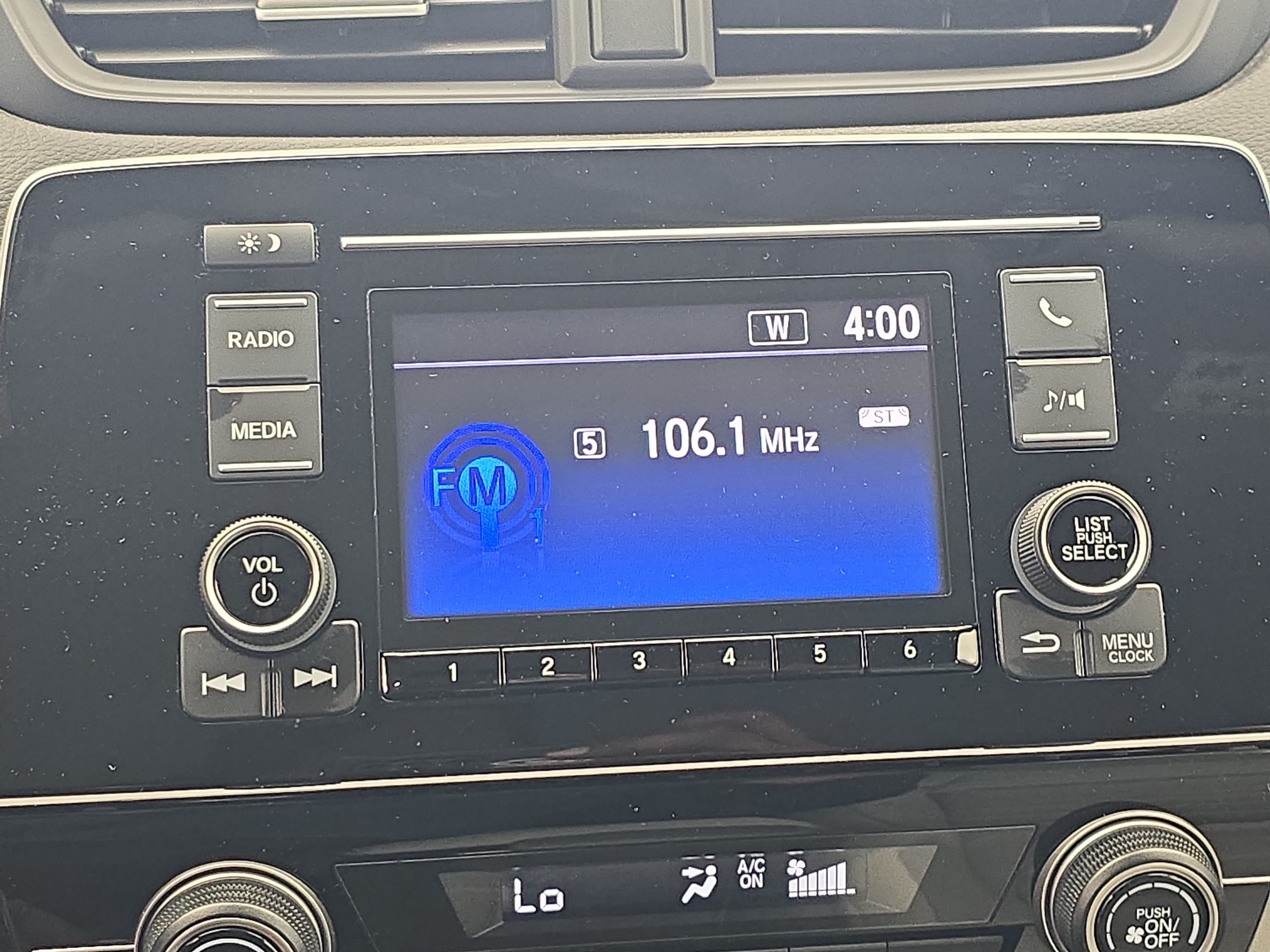Used 2020 Honda CR-V LX image 20