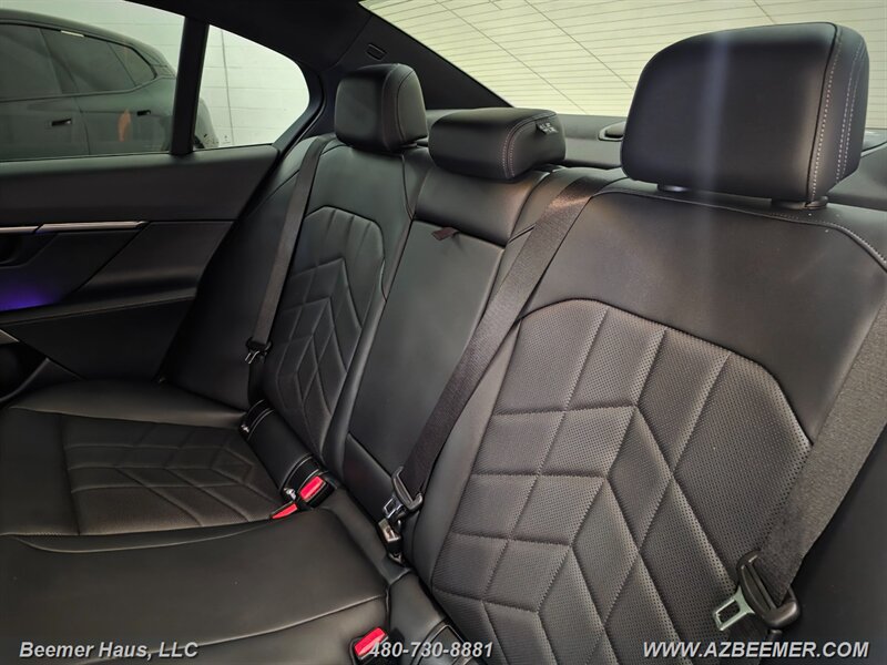 Used 2024 BMW 530i w/ M Sport Package RWD image 32