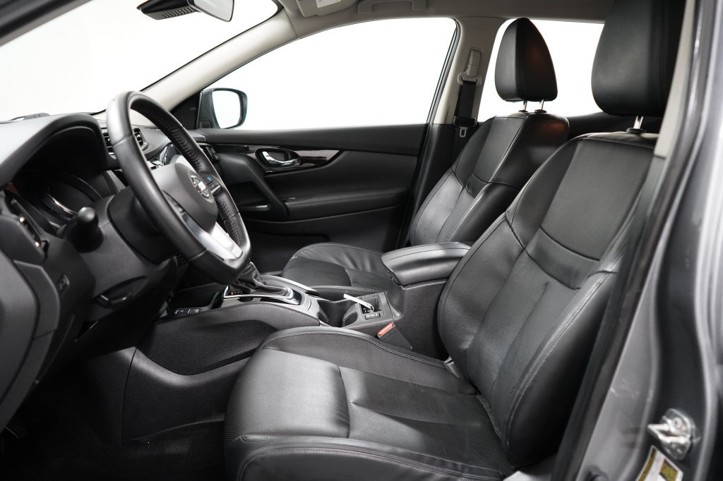 Used 2022 Nissan Rogue Sport SL AWD/4WD image 13