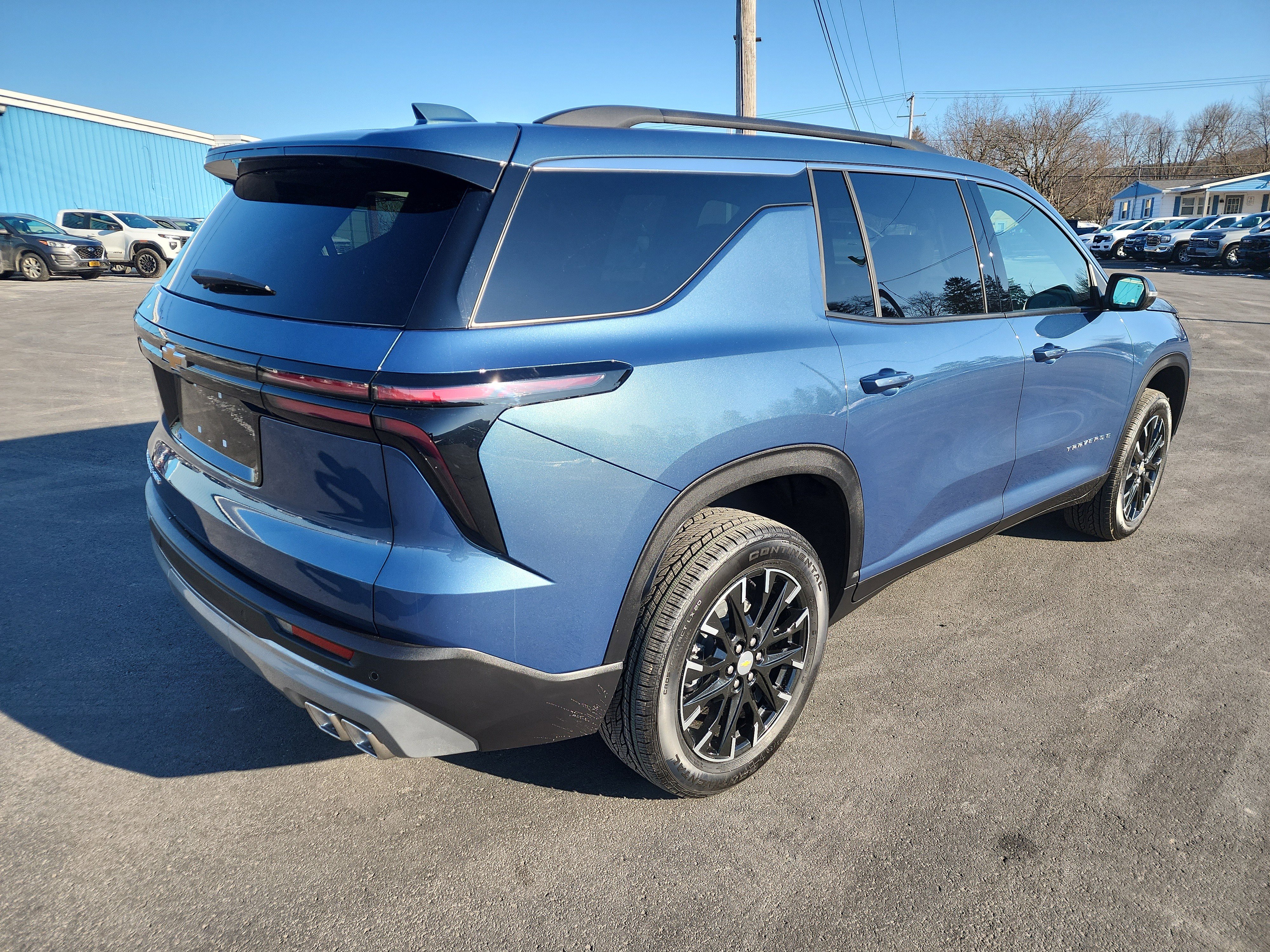 New 2026 Chevrolet Traverse LT w/ Sun and Wheel Package AWD/4WD image 8