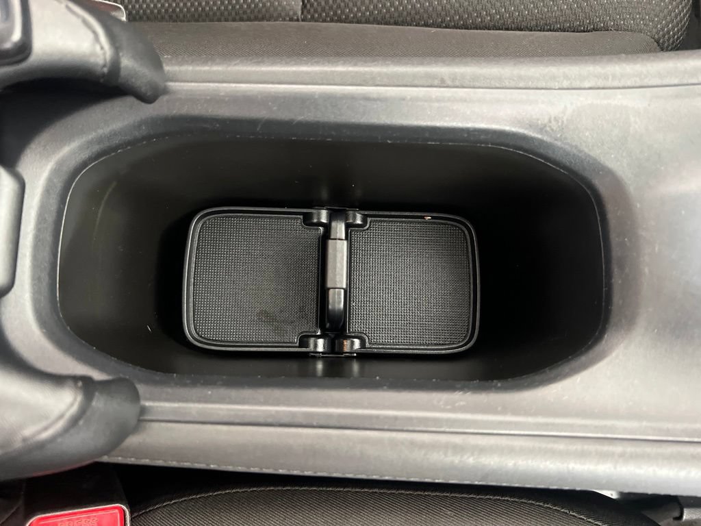 Used 2017 Honda HR-V EX image 24