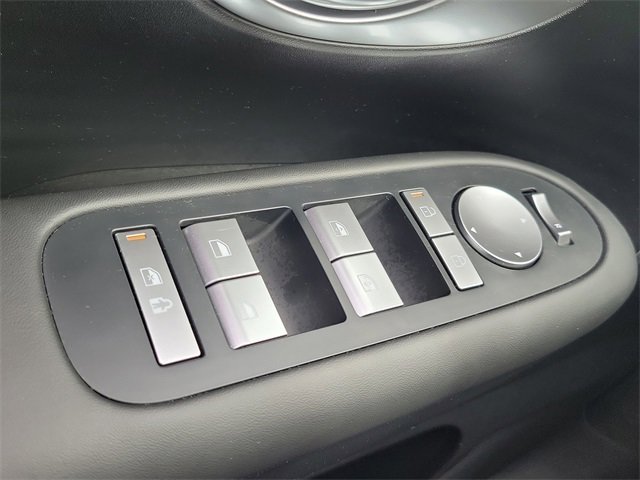 New 2026 Hyundai Ioniq 9 SE w/ Tow & Go Package image 14