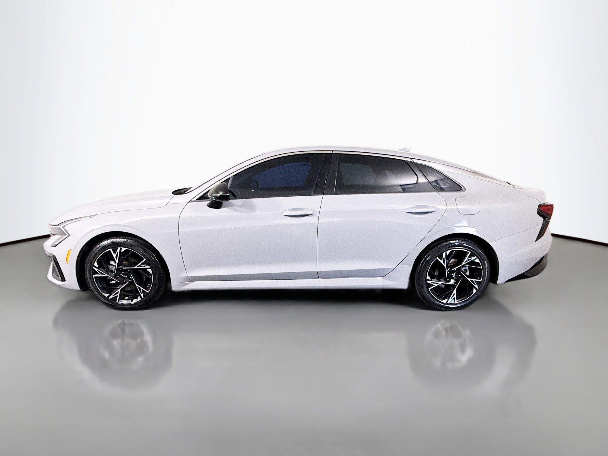 Used 2025 Kia K5 GT-Line FWD image 6